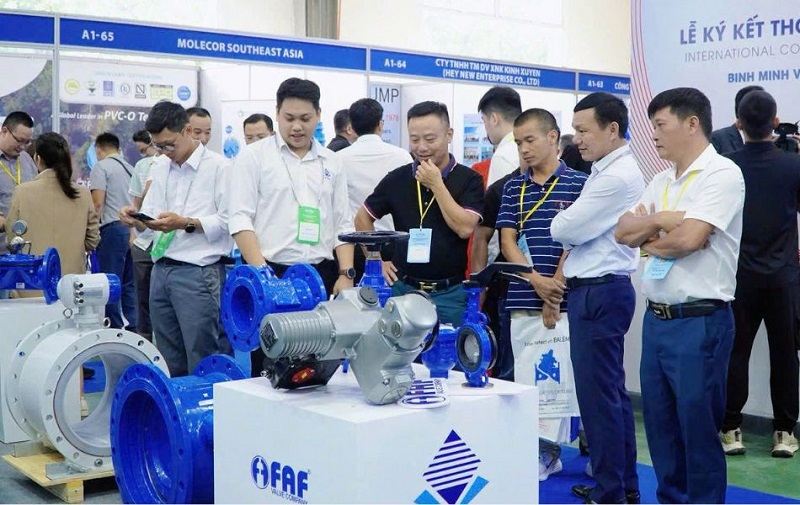 Nhiều cuộc trao đổi chuyên sâu được diễn ra