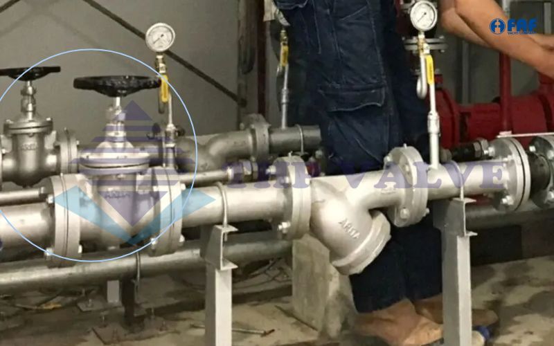 van chặn và van cửa có gì khác nhau