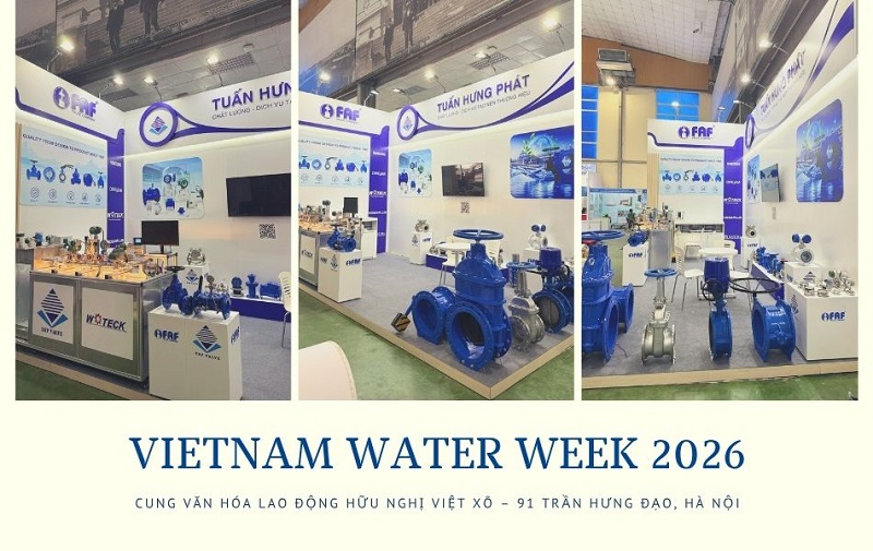 Công tác chuẩn bị tại gian hàng Tuấn Hưng Phát được hoàn thiện để sẵn sàng cho ngày khai mạc